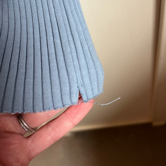 Zara Light Blue Ribbed Top - Picture 4 of 4